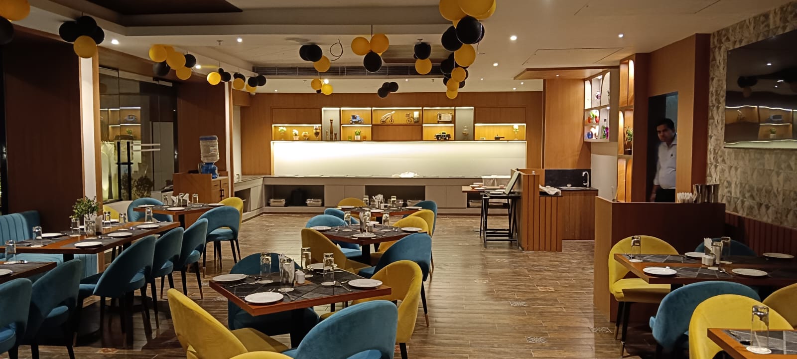 Kolkata, New Digha, Mandarmoni , Darjeeling: