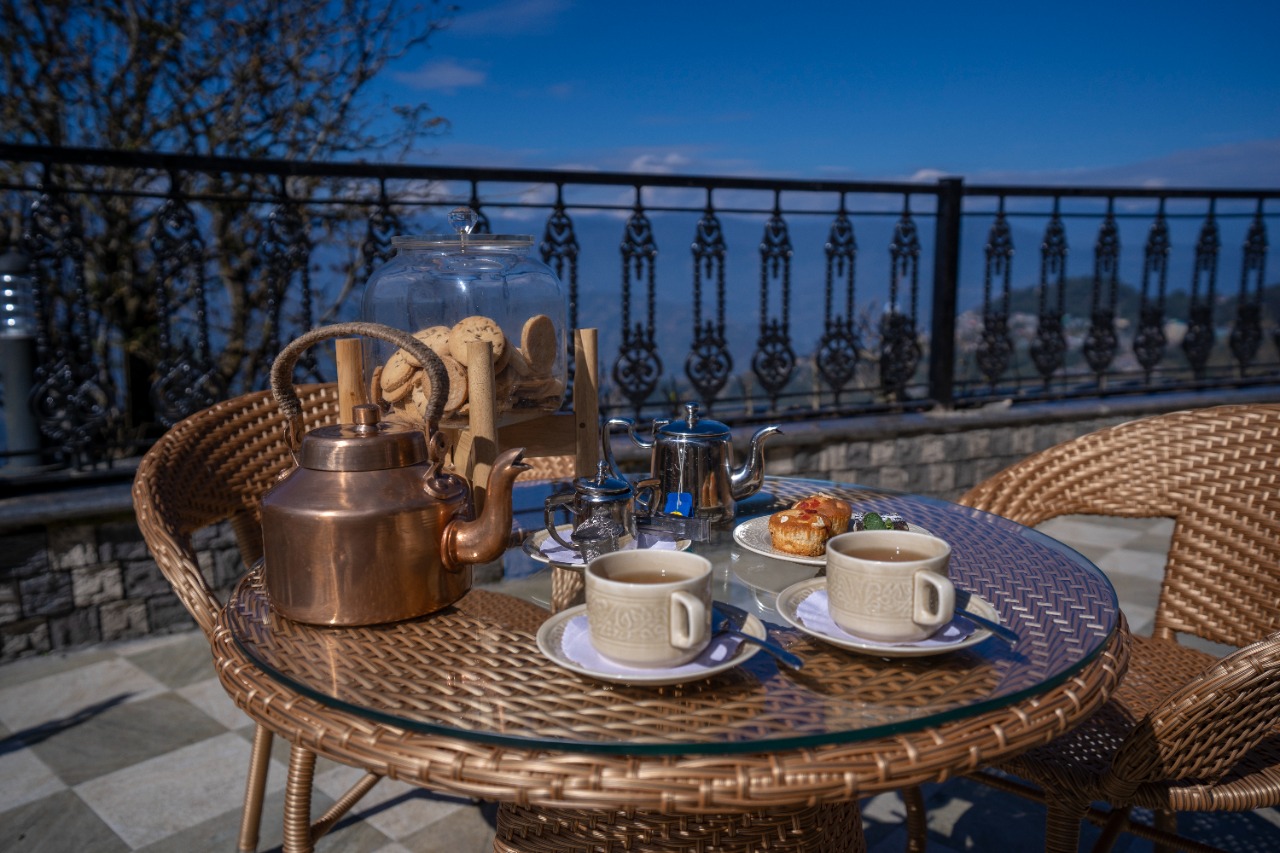 Kolkata, New Digha, Mandarmoni , Darjeeling: