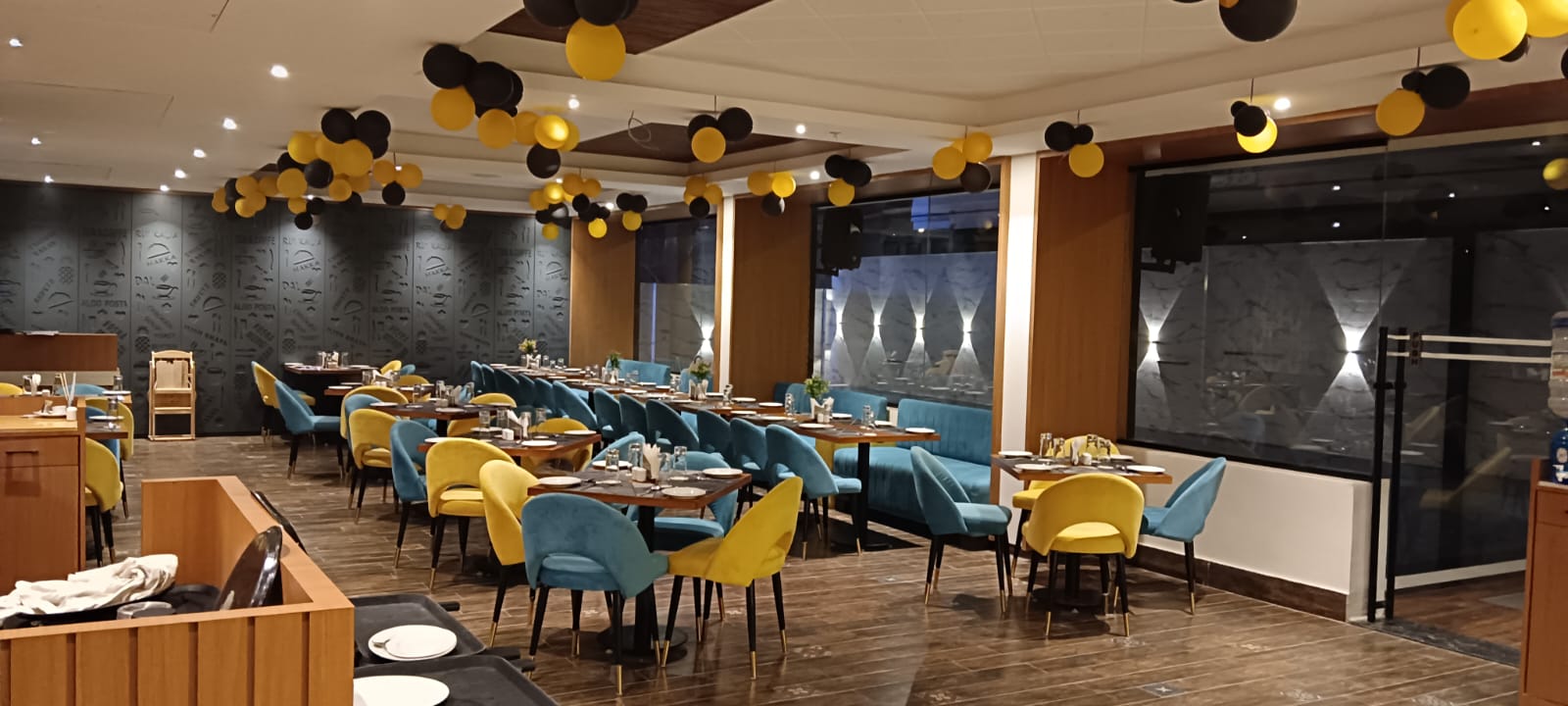 Kolkata, New Digha, Mandarmoni , Darjeeling: